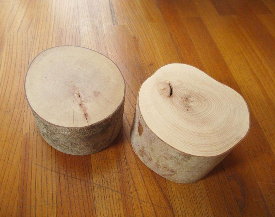 オーダー制作 熊本県の伝統工芸 肥後こま の木札を手彫りさせて頂きました 木彫り入門 初心者向け作り方が学べる通信講座 工房 木彫りのぬいぐるみ